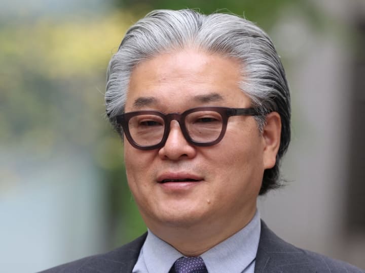 Bill Hwang dari Archegos dijatuhi hukuman 18 tahun penjara karena penipuan besar di AS.