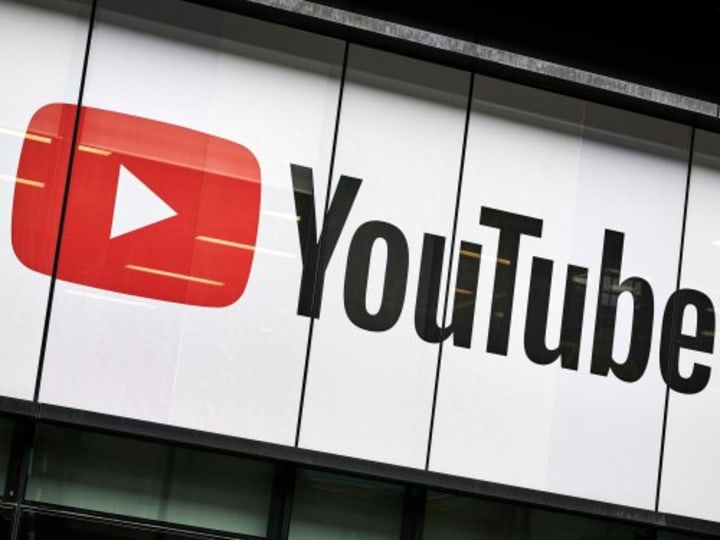 Fitur Dream Screen di YouTube Shorts kini dapat menghasilkan latar belakang video AI.