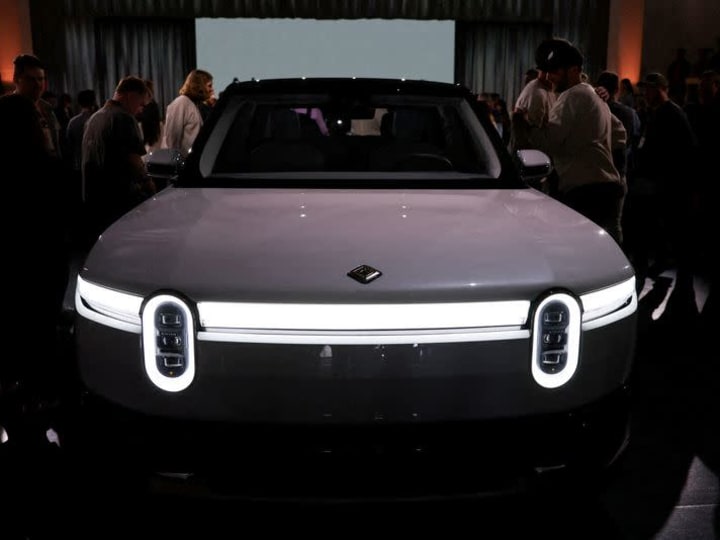Rivian mendapatkan persetujuan pinjaman bersyarat sebesar Rp 108.54 triliun ($6,6 miliar)  untuk membangun pabrik EV di Georgia.