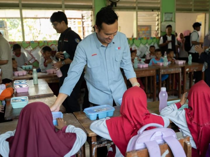 Prabowo Memilih Jalur dalam Pertarungan Gubernur Jakarta sebagai Pukulan bagi Pemimpin