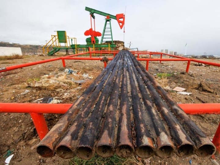 Minyak Naik Tipis dalam Perdagangan yang Sepi menjelang Pertemuan Kunci OPEC+