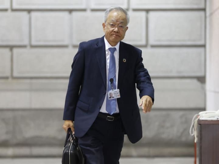 Dove Utama BOJ Meningkatkan Yen dengan Tidak Menyisihkan Kenaikan pada Bulan Desember