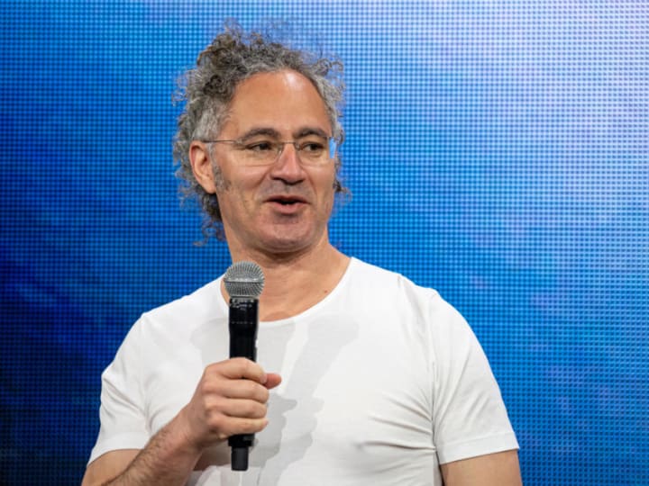 Trader veteran berkumpul kembali pada Palantir setelah pergerakan Nasdaq.