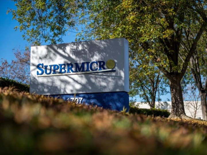 Super Micro Menerima Perpanjangan Dari Nasdaq Hingga Februari