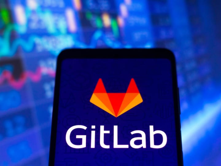 Analis menetapkan ulang target harga saham GitLab setelah laporan pendapatan.