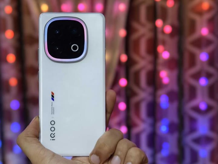 Ulasan iQOO 13: Telepon Hebat untuk Harganya