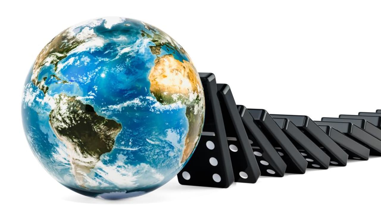 Para ilmuwan mengatakan bahwa planet terbentuk dalam 'efek domino' di sekitar bintang.