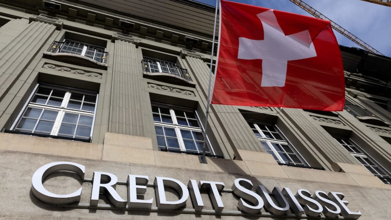 Laporan Swiss tentang keruntuhan Credit Suisse akan diterbitkan pada hari Jumat.