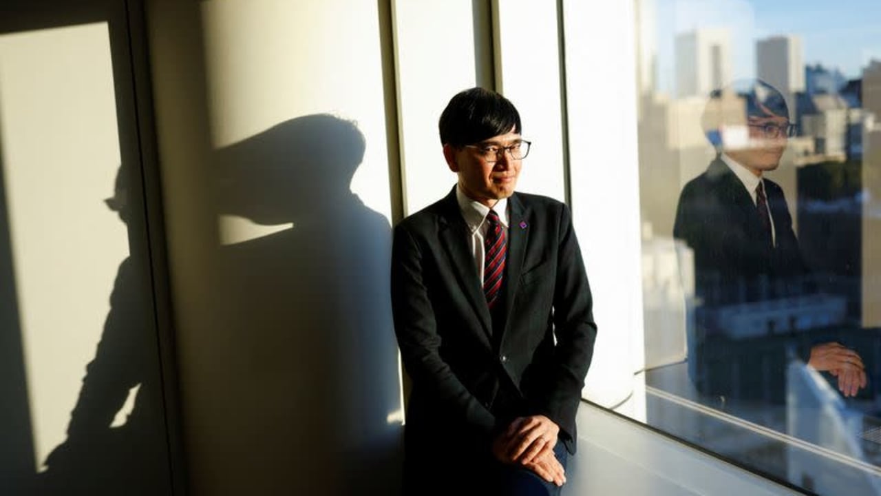 Komedian Jepang yang beralih menjadi investor meluncurkan dana bersama mantan 'ahli saham' Goldman.