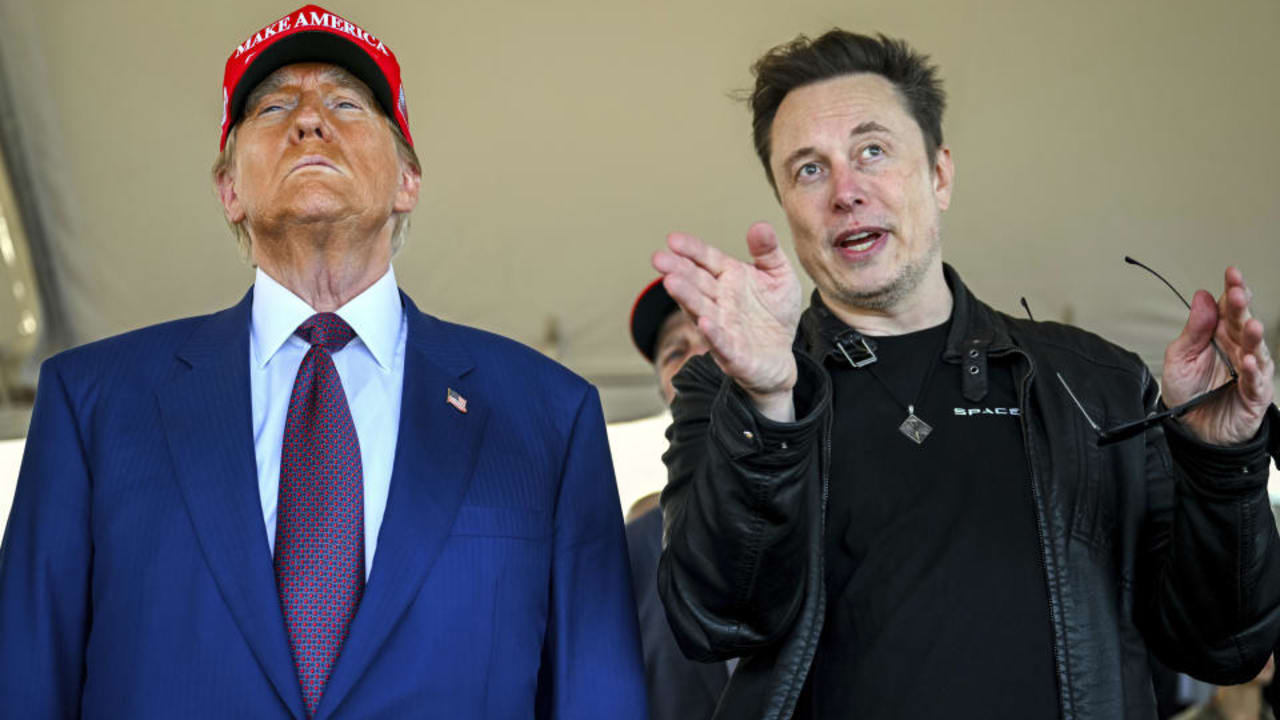 Investor Tesla: Elon Musk bekerja lebih untuk Trump dan kurang untuk Tesla.