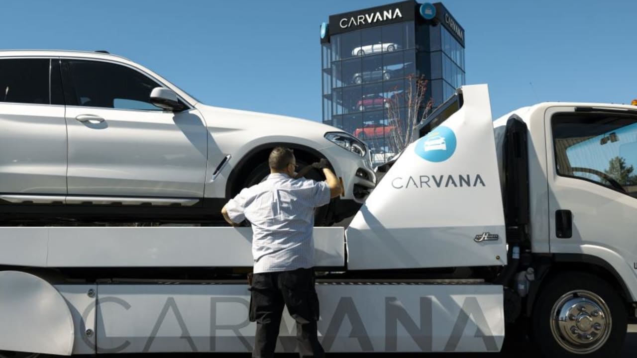 Hindenburg Menjual Pendek Saham Carvana, Menuduh Perusahaan Melakukan 'Penipuan untuk Selamanya'