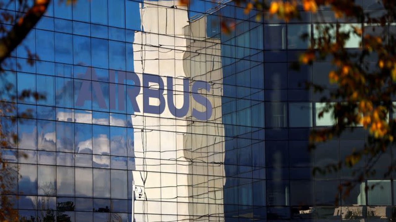 Airbus secara sementara telah mengirimkan lebih dari 765 pesawat pada tahun 2024, kata sumber.