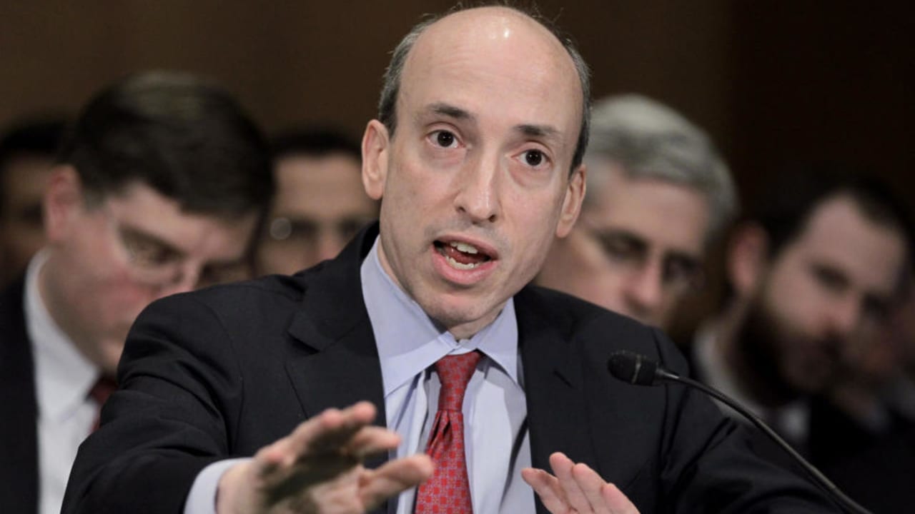 SEC memilih untuk bertarung lagi dengan Elon Musk saat Gary Gensler keluar.