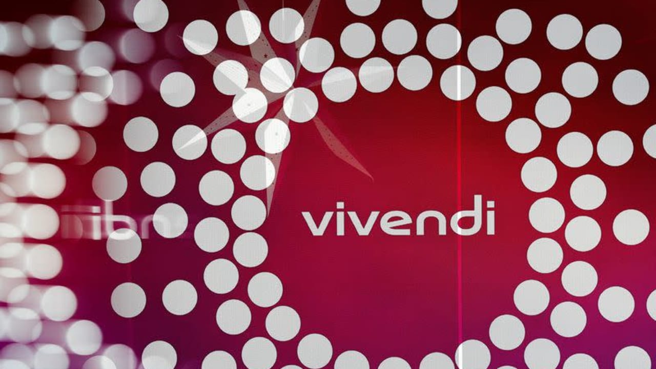 'Galaksi' baru Vivendi membutuhkan lebih banyak waktu untuk menjelaskan strategi, kata analis dan investor.