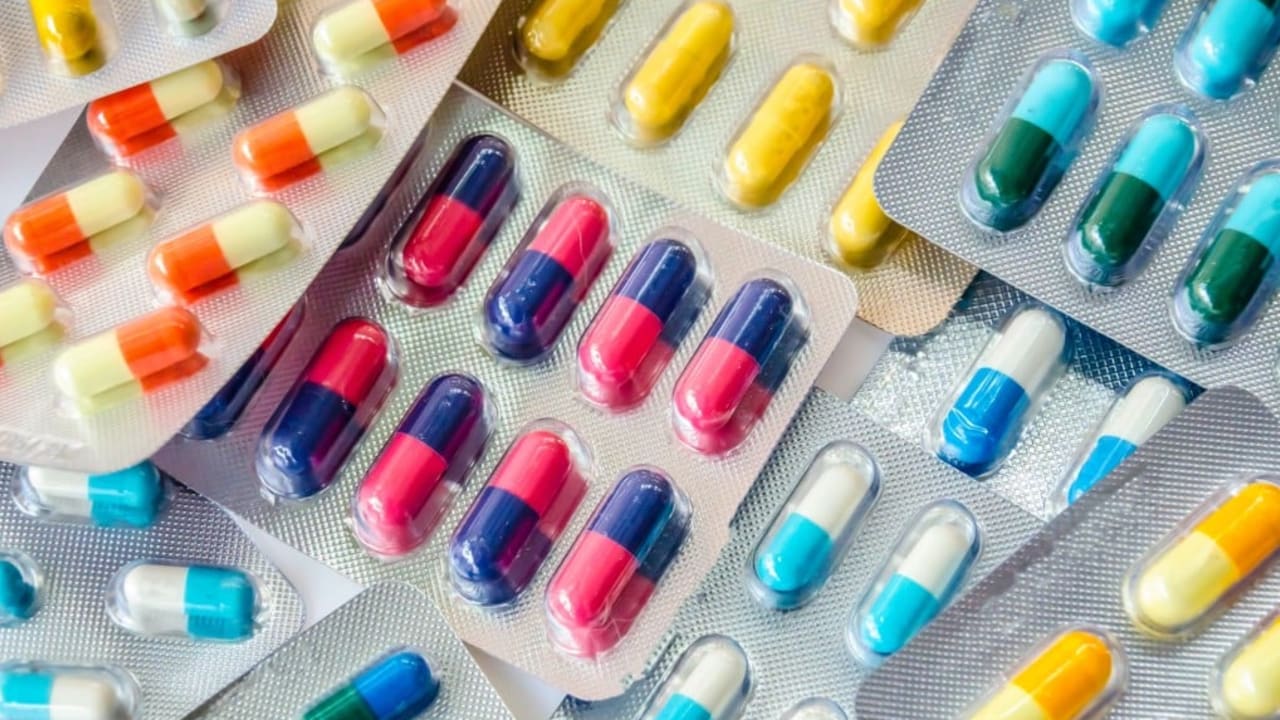 China akan menyelidiki kekhawatiran kualitas terkait daftar obat baru yang ditanggung oleh asuransi.