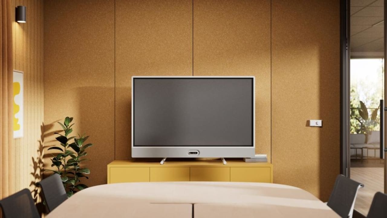 Logitech Mengubah Cara Rapat dengan Rally Board 65