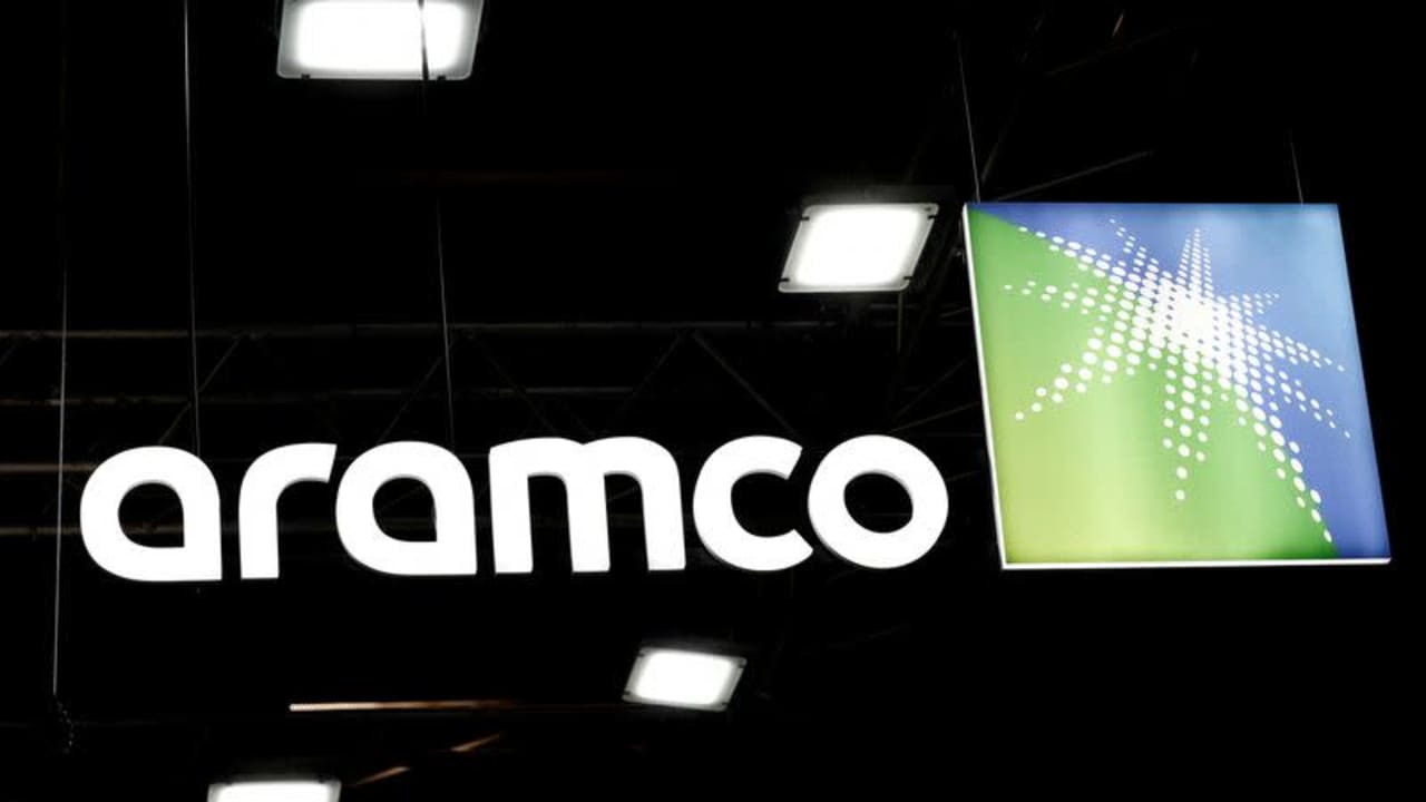 Eksklusif - Unit Saudi Aramco sedang dalam pembicaraan untuk menginvestasikan Rp 16.45 triliun ($1 miliar)  di pembuat perangkat lunak AS, Mavenir, kata sumber.