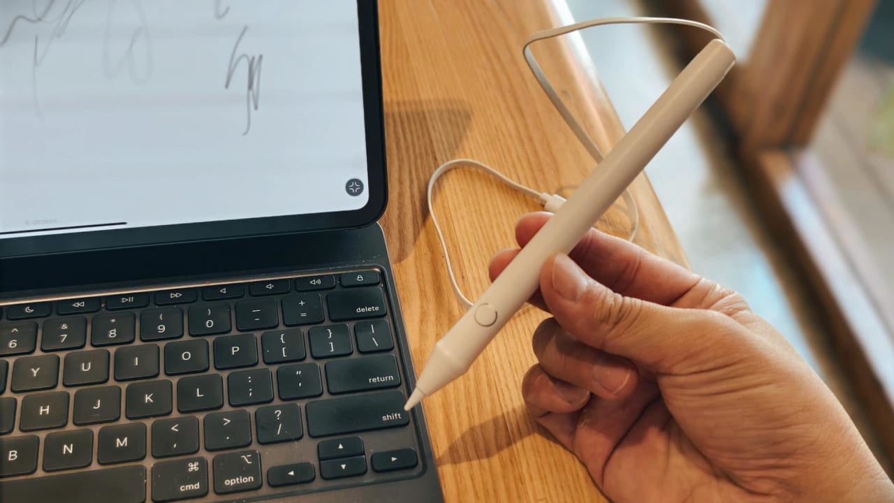SonarPen 2 adalah stylus paling terjangkau untuk iPad yang berfungsi dengan baik.
