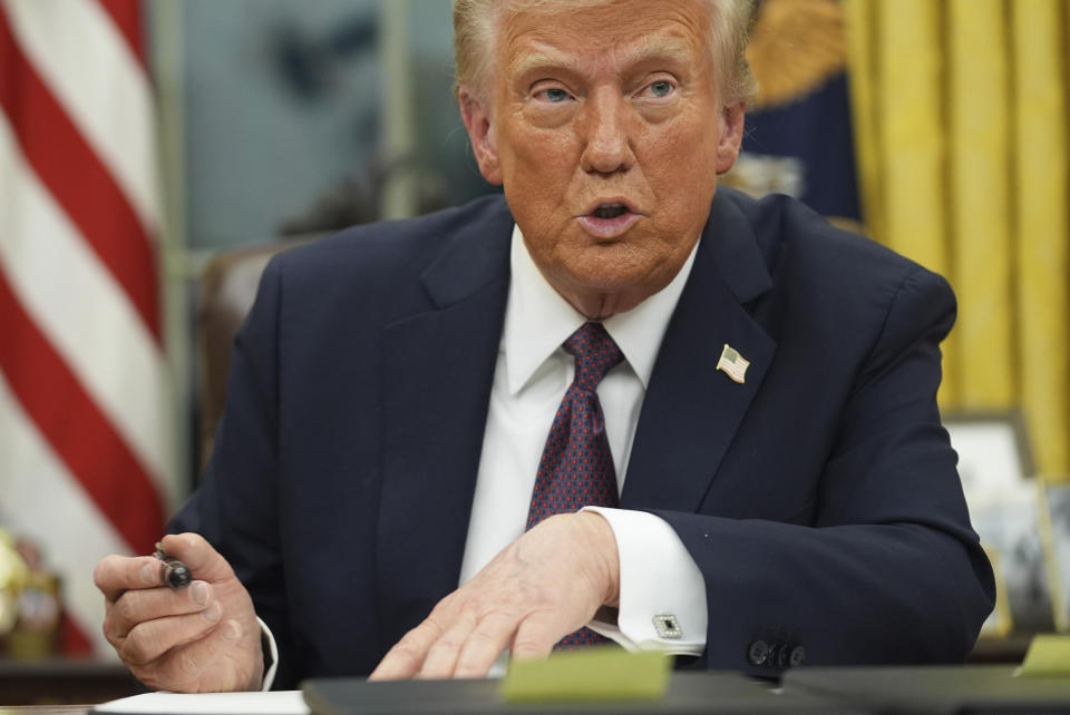 Trump Umumkan Investasi Besar Rp 8.22 quadriliun ($500 Miliar)  di Infrastruktur AI Amerika Serikat