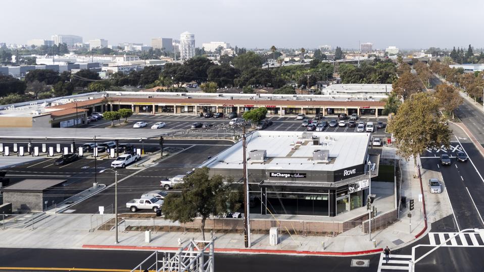 Mengapa Stasiun Pengisian EV Harus Menyasar Kenyamanan Tanpa Menunggu dan Harga Terjangkau