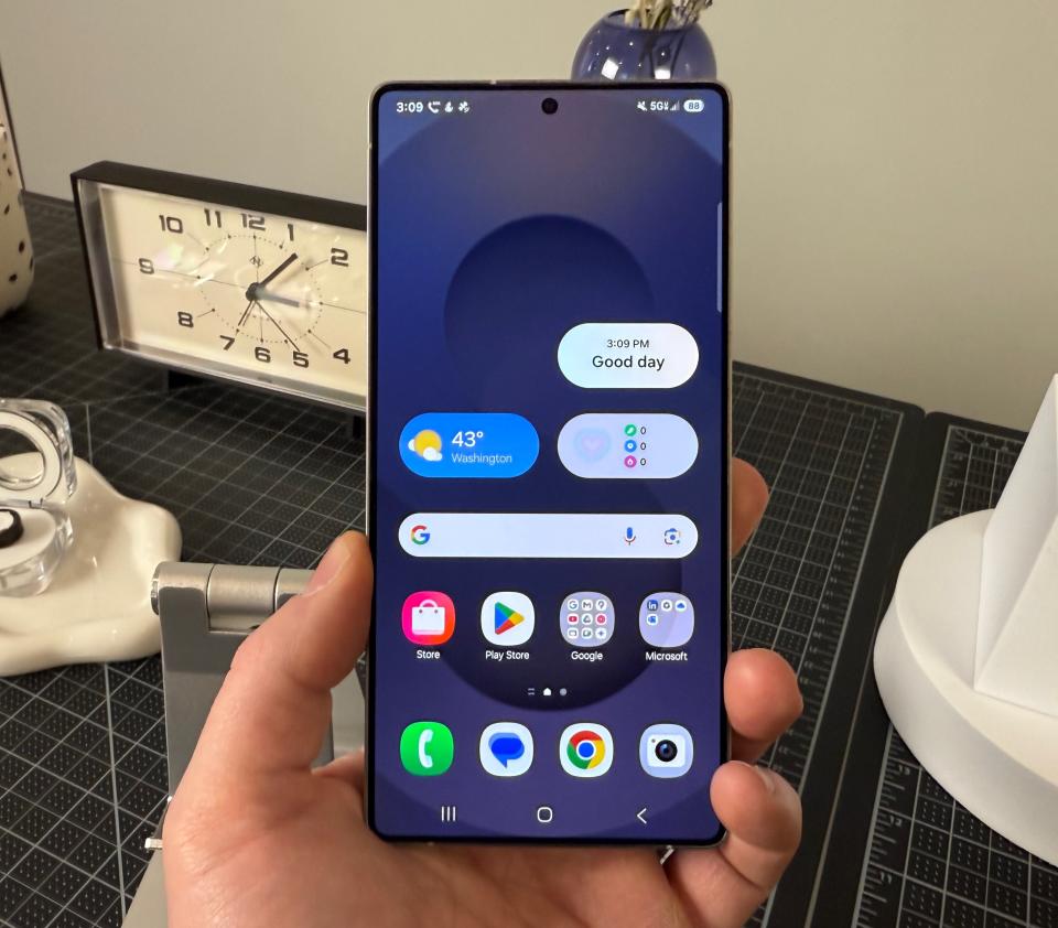 Samsung Galaxy S25 Tampilkan Fitur AI Canggih untuk Pengalaman Smartphone Lebih Pintar