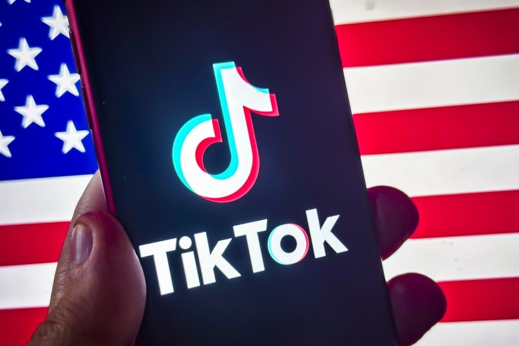 Pemuda 19 Tahun Didakwa Membakar Kantor Anggota Kongres Karena TikTok