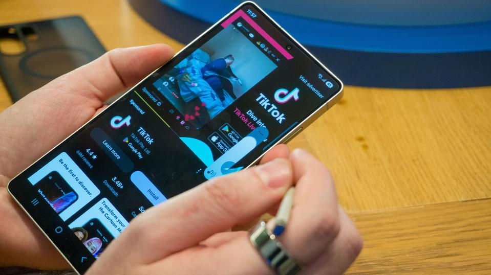 Samsung Hidupkan Kembali Bixby untuk Navigasi Suara di Galaxy S25