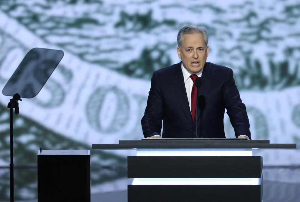 Trump Tandatangani Aturan Baru untuk Regulasikan Crypto dan Tolak CBDC