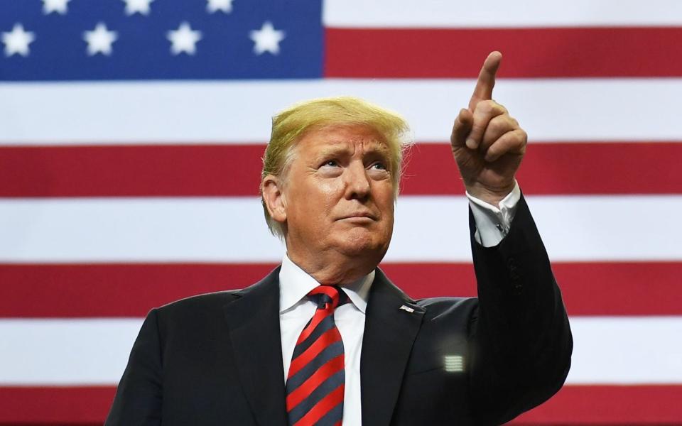 Pindah ke AS: Peluang Finansial dan Tantangan Pajak bagi Warga Inggris