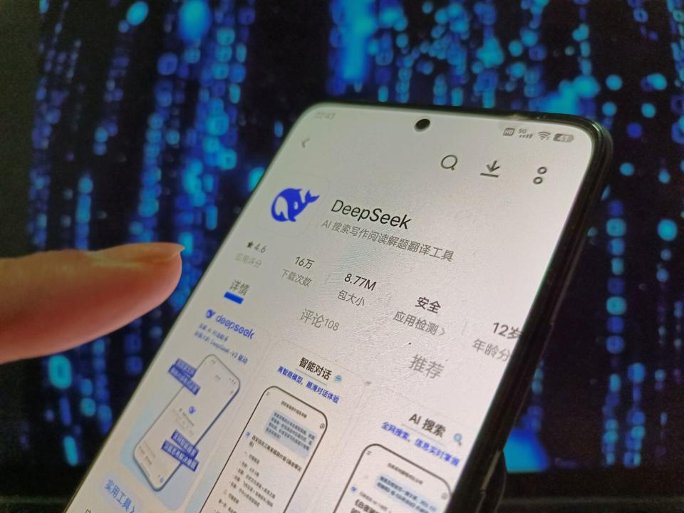 Startup AI China DeepSeek Taklukkan Pasar AS, Tantang Dominasi Teknologi Amerika