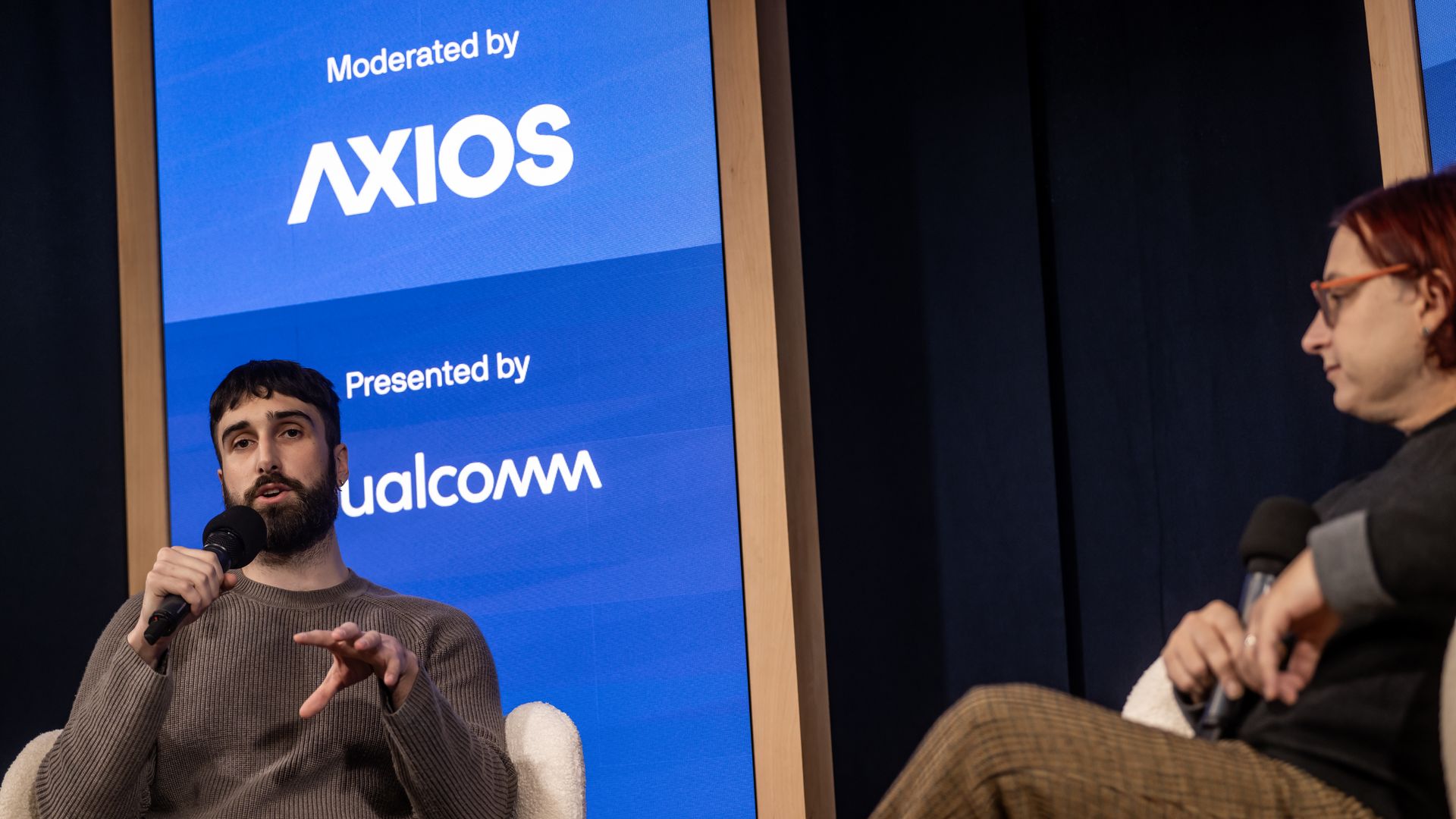 CEO dan Pakar Bicara Tantangan dan Masa Depan AI di Davos 2024