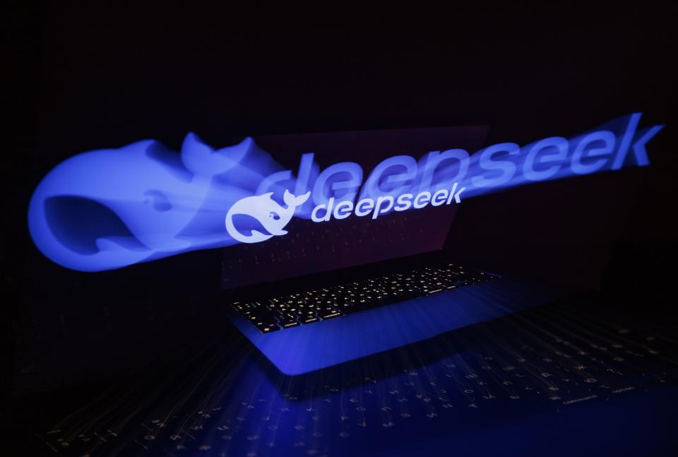 DeepSeek dari China Mengguncang Pasar AI AS dan Picu Persaingan Global