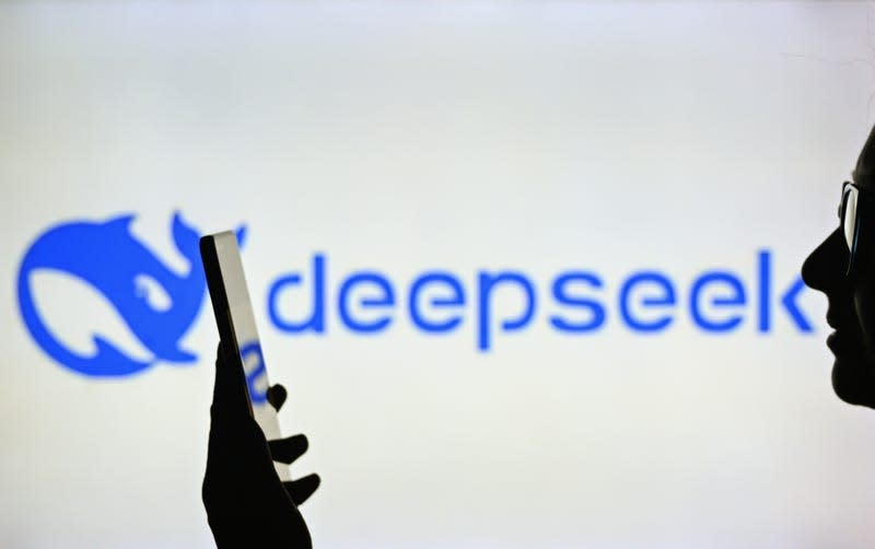 DeepSeek: Inovasi AI Cina yang Murah dan Mandiri Menantang Raksasa Teknologi Dunia