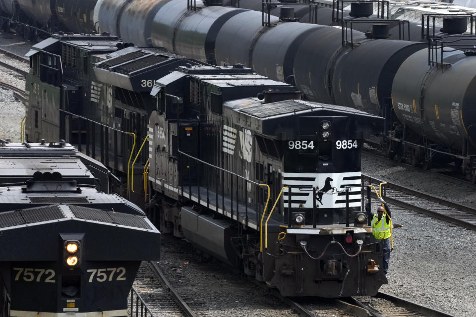 Norfolk Southern Optimis 2025 Setelah Laba Kuartal Keempat Meningkat Signifikan