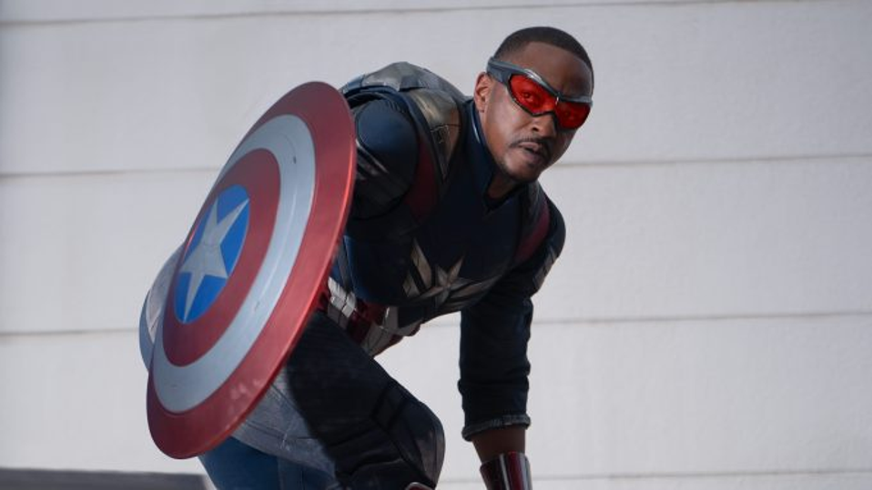 Mengapa Pernyataan Anthony Mackie tentang Captain America Tidak Harus Jadi Kontroversi