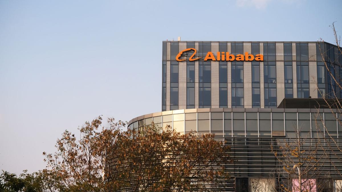 Alibaba Luncurkan Qwen 2.5 Max, Lawan Berat DeepSeek di Perang AI China