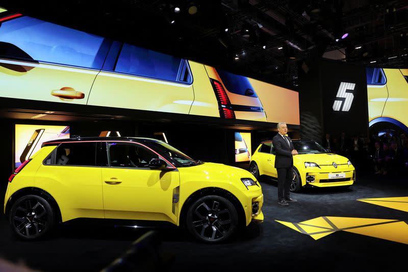 Bagaimana Eropa Mengatasi Tantangan Elektrifikasi Mobil dan Kompetisi Global