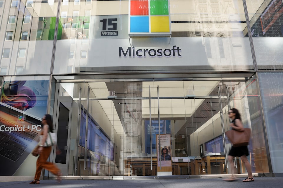 Saham Microsoft Turun, Meta Naik Setelah Investasi Besar di Kecerdasan Buatan
