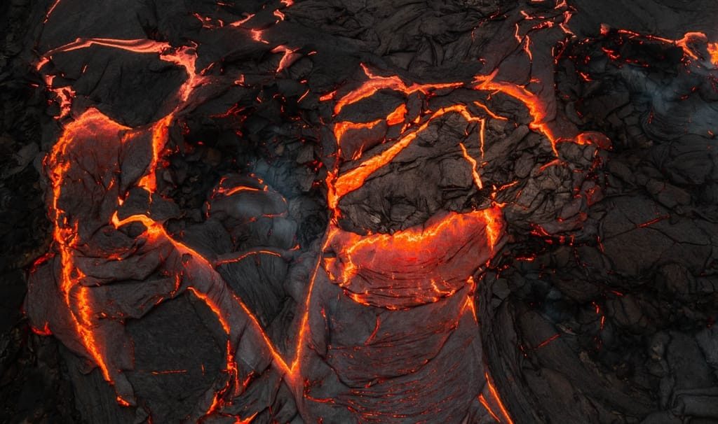 Mengungkap Rahasia Supervulkan Toba Lewat Mineral Zircon dan Pemodelan Komputer