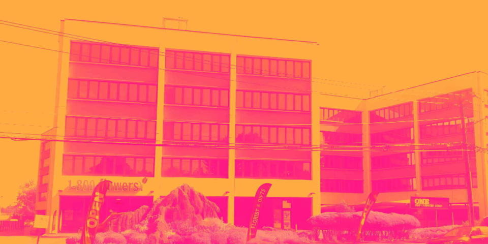 1-800-FLOWERS Alami Penurunan Pendapatan dan Laba, Waktunya Beli Saham?