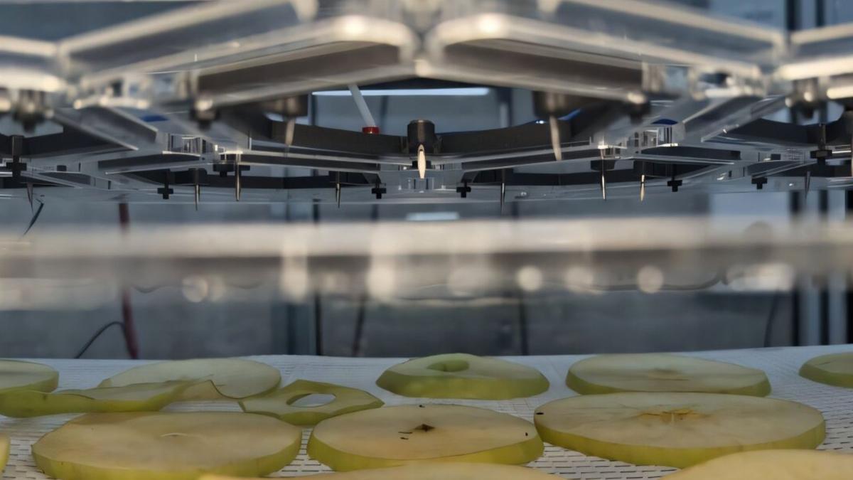 Teknologi Ionic Wind: Solusi Pendinginan Data Center yang Hemat Energi Hingga 60%