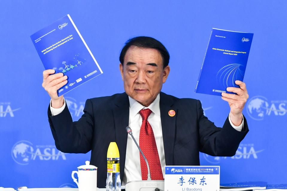 AI Mengubah Dunia Kerja dan Risiko Global, Tapi Apa Kita Siap Menghadapinya?