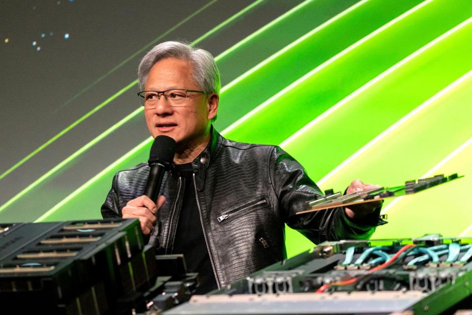 Trump Bertemu CEO Nvidia Bahas Tarif Chip dan Persaingan AI dengan China