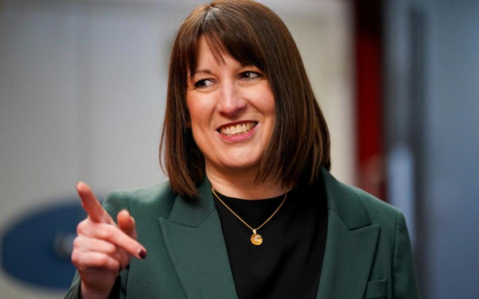 Perlindungan Pekerja di Inggris: Peluang atau Hambatan untuk Pertumbuhan Ekonomi?