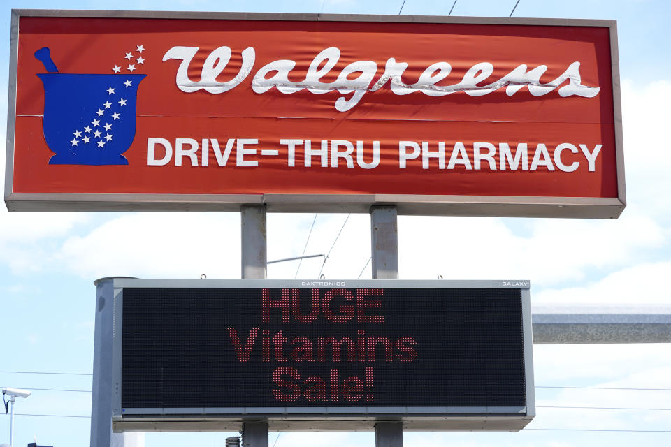 Walgreens Hentikan Dividen Setelah 90 Tahun, Saham Merosot Tajam