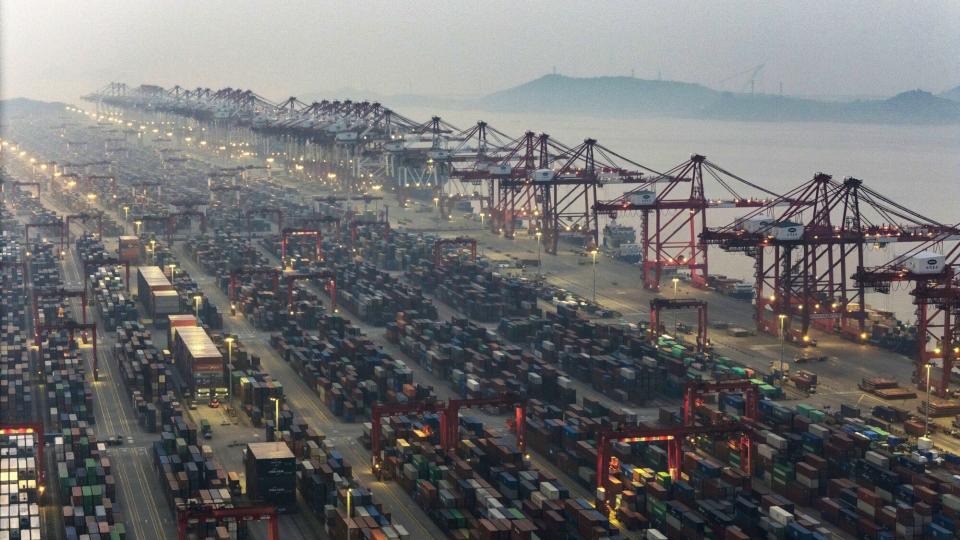 Ketegangan Perdagangan Meningkat: China dan AS Bentrok Soal Tarif Impor