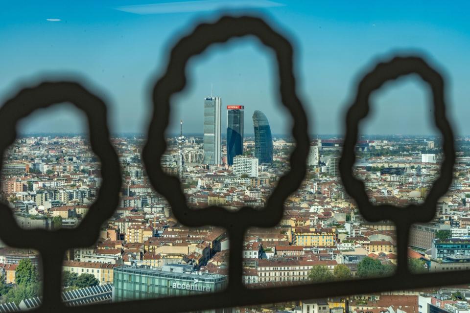 UniCredit Miliki Saham 4,1% di Generali, Investasi Tanpa Strategi Khusus