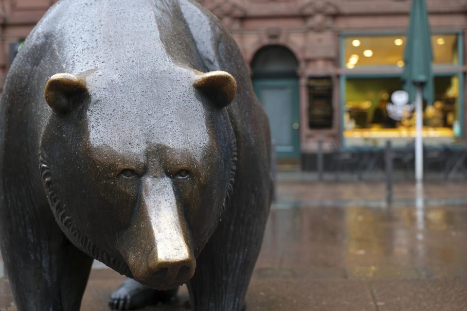 Pasar Saham Eropa Turun Karena Kekhawatiran Tarif AS Menyusul Kanada dan China