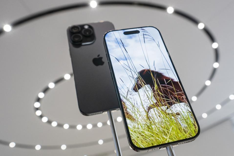 iOS 18.3 Aktifkan AI Apple Secara Default, Cara Matikan Apple Intelligence Dijelaskan