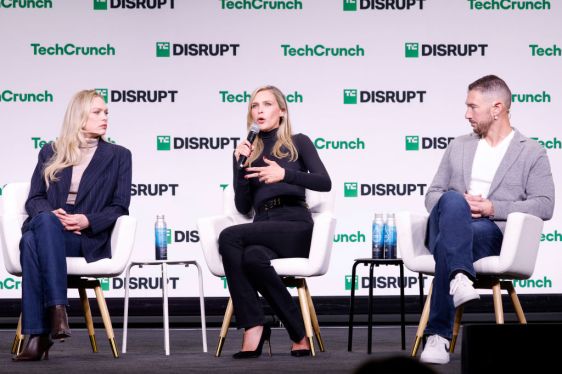 Diskon Tiket TechCrunch Disrupt 2025: Peluang Belajar dan Jalin Koneksi AI Terbesar